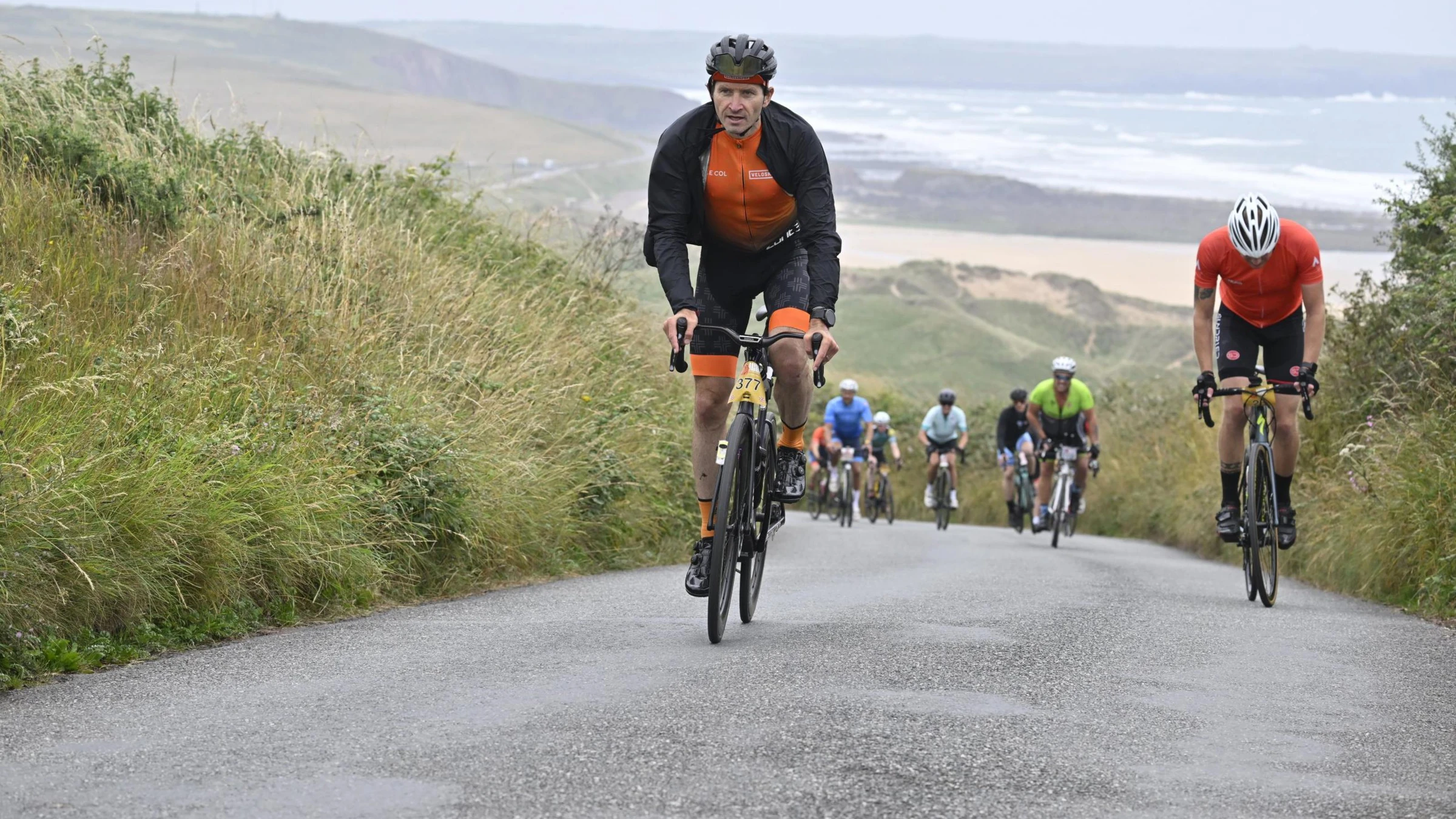 Hill Climbing for Triathletes: Technique & Workouts