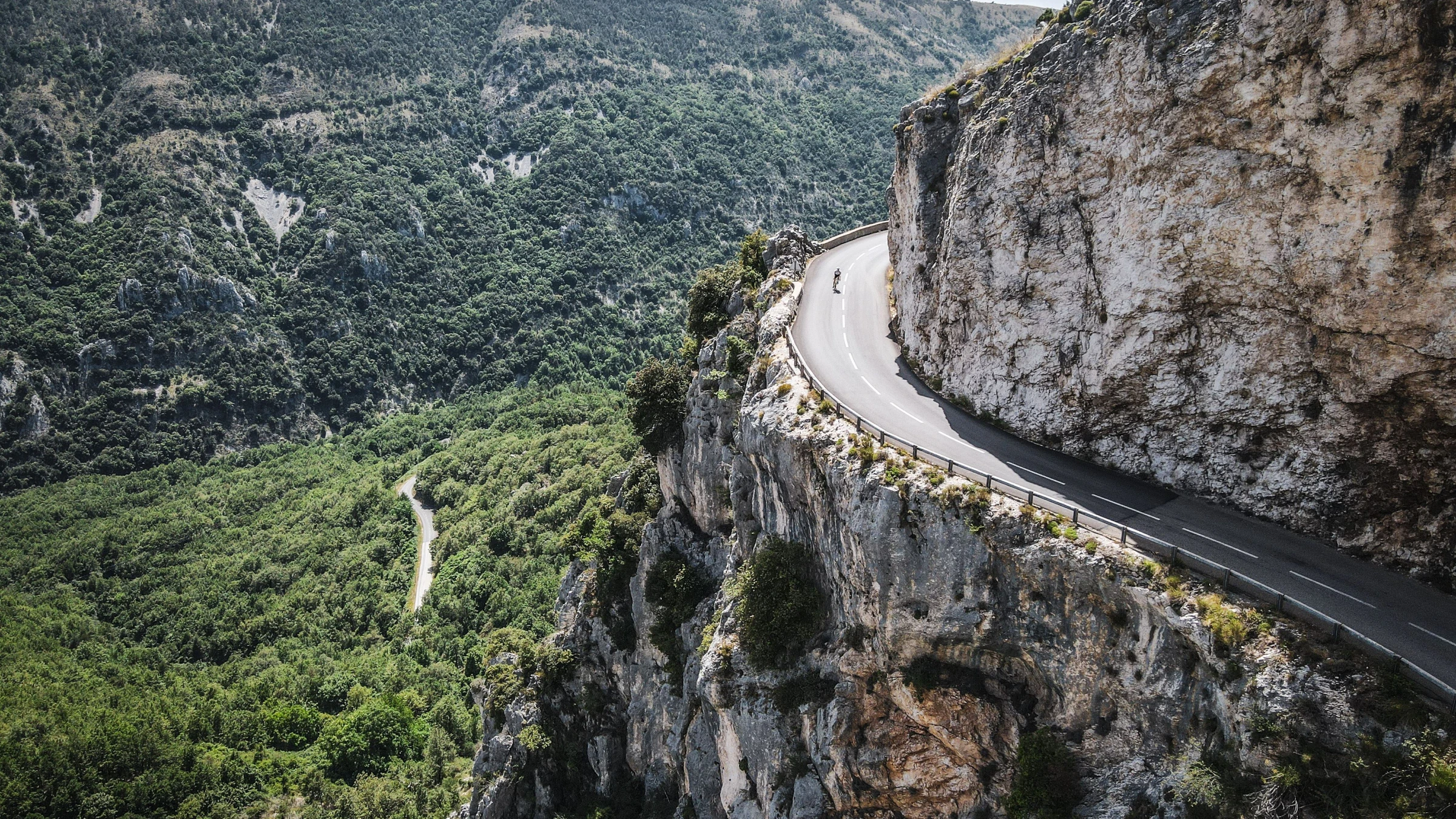 Why Kona AND Nice Are Every Triathlete's Dream Races IronMan Kona and Nice
