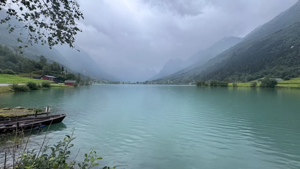 Cold Water Swimming: Build Mental Toughness Fast